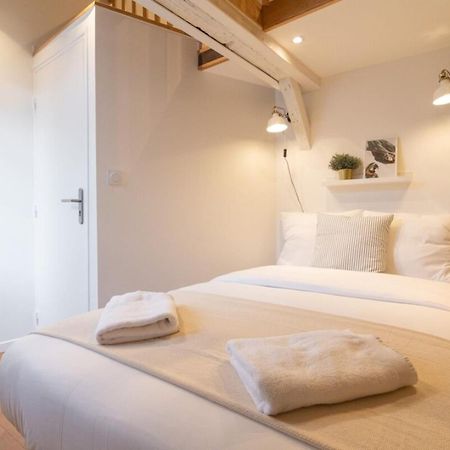 Apartament Unique 3 Bed House In Old Lille! Zewnętrze zdjęcie